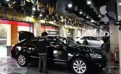 开汽车店需要多少